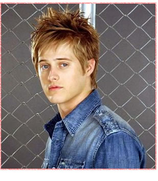lucas_grabeel_2_high_school_musical_2.jpg